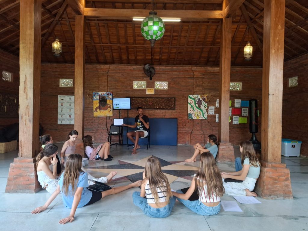 Program and Logical Thinking